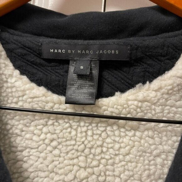 Marc by Marc Jacobs Cleo Quilted Fleece-Lined Jacket Black – S - Picture 8 of 15